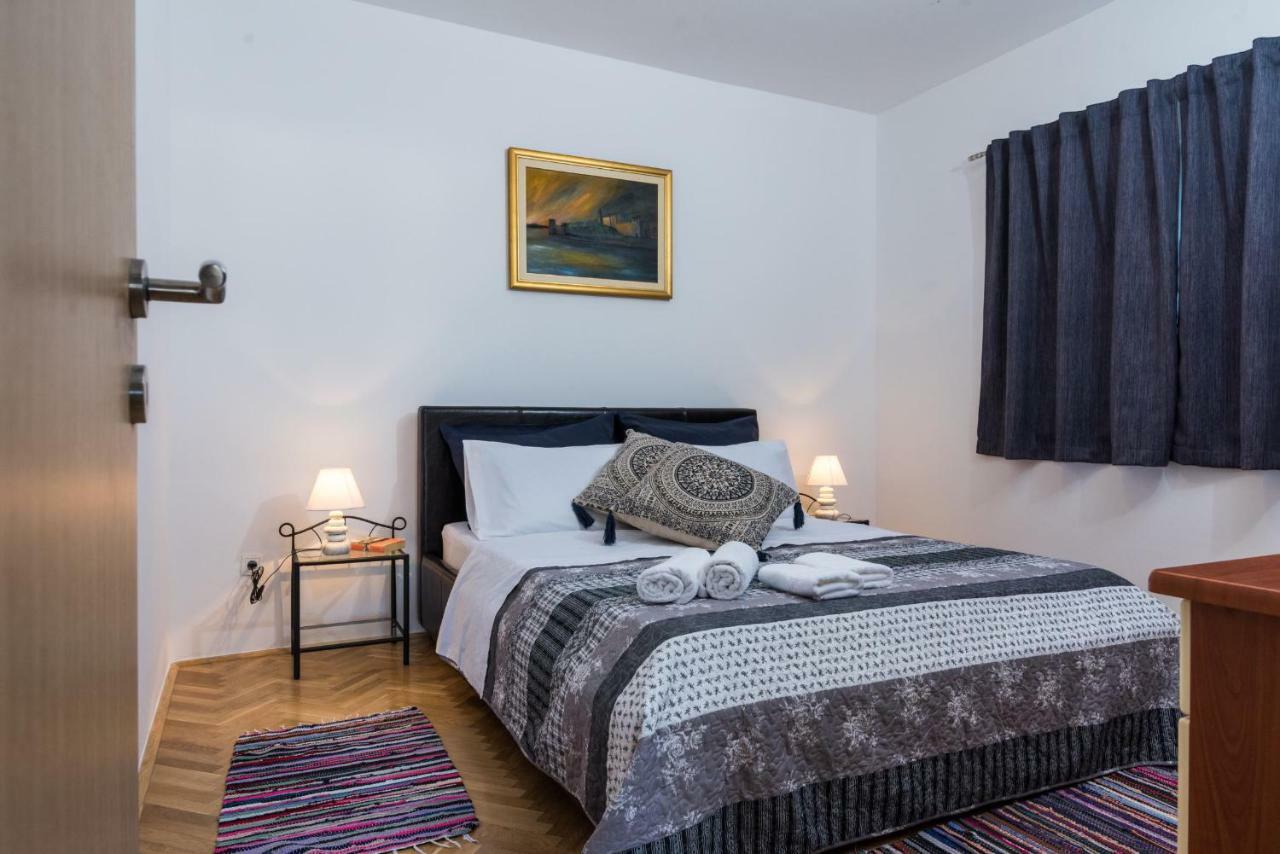 Apartment Okrug Gornji - Trogir With Sea View Exteriér fotografie